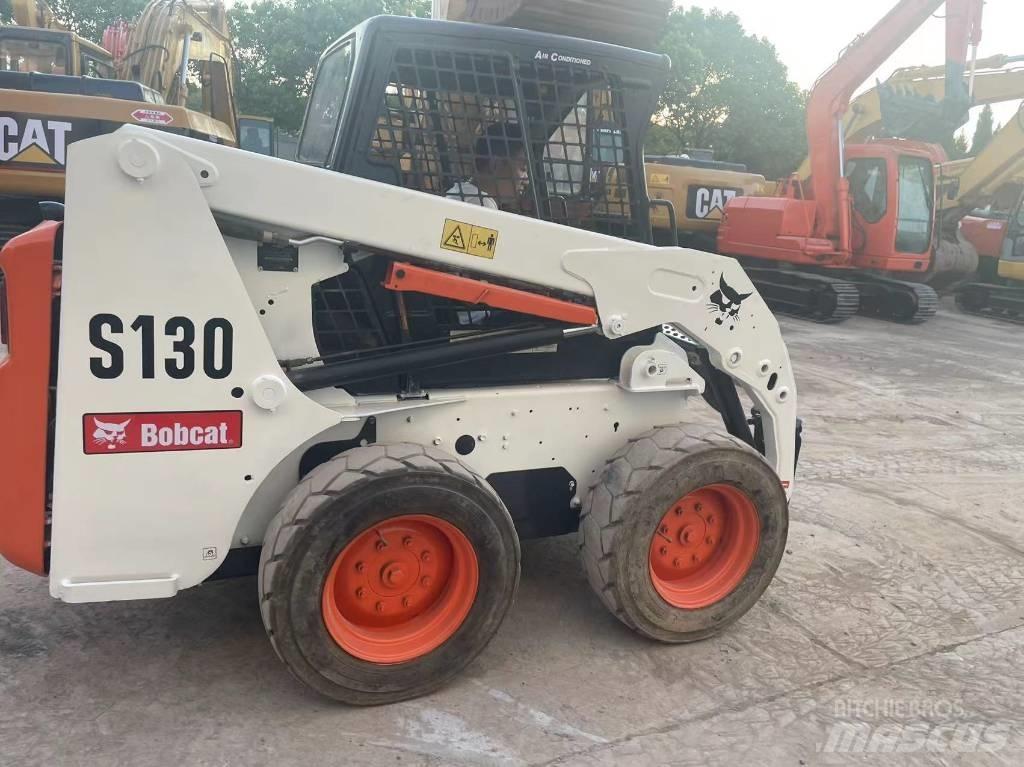 Bobcat S 130 Мини товарачи
