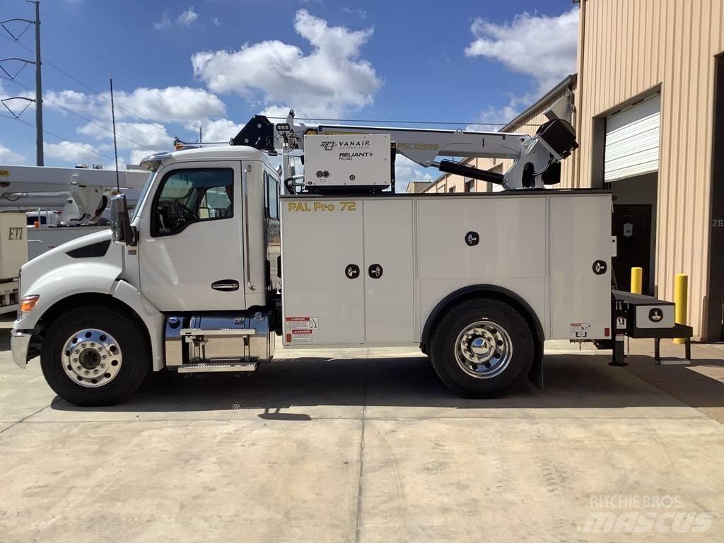 Kenworth T 280 Общински/универсални превозни средства
