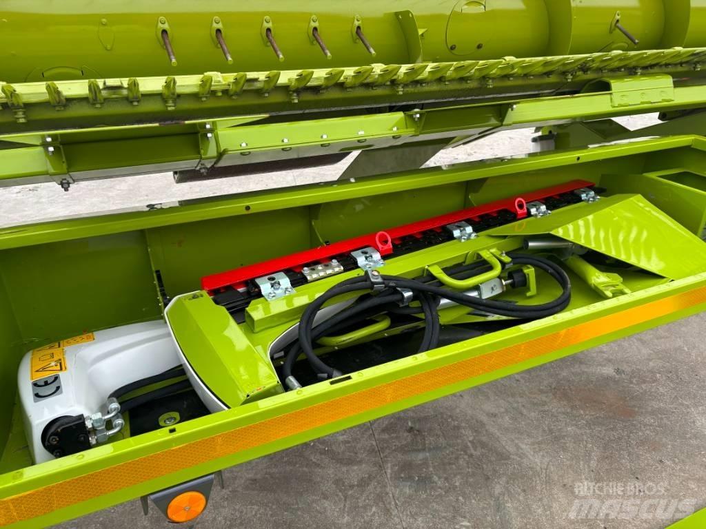 CLAAS Lexion 7500 Комбайни