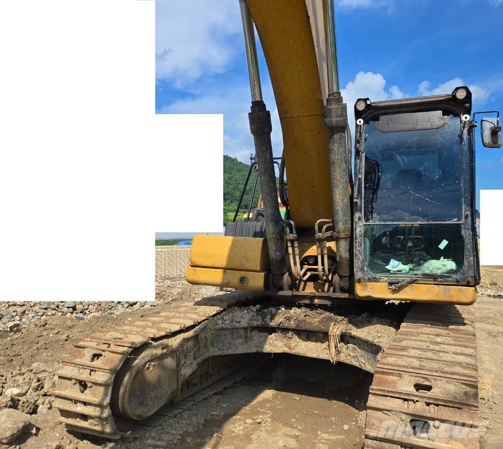 CAT 330 Верижен екскаватор