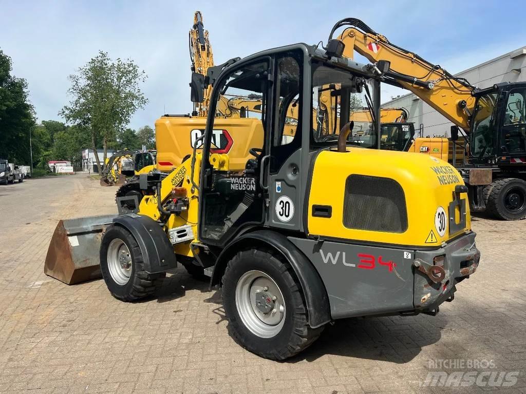 Wacker Neuson WL34 Колесни товарачи