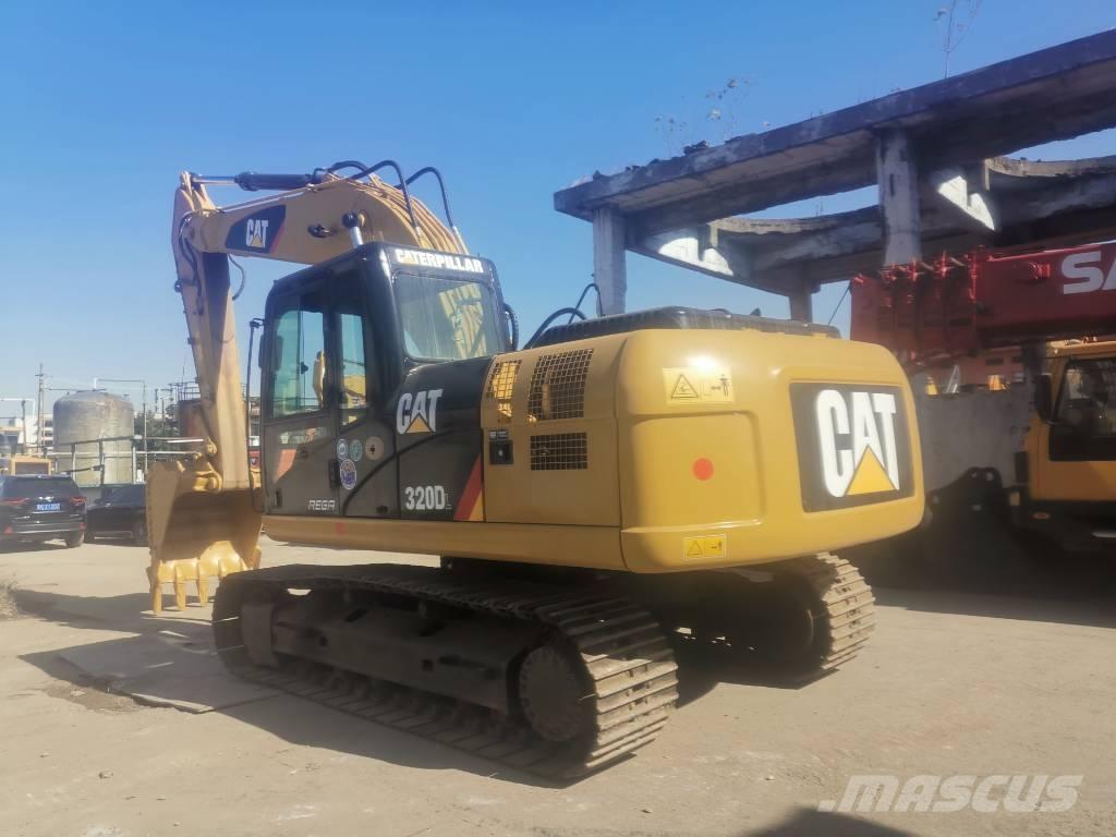 CAT 320 D Верижен екскаватор