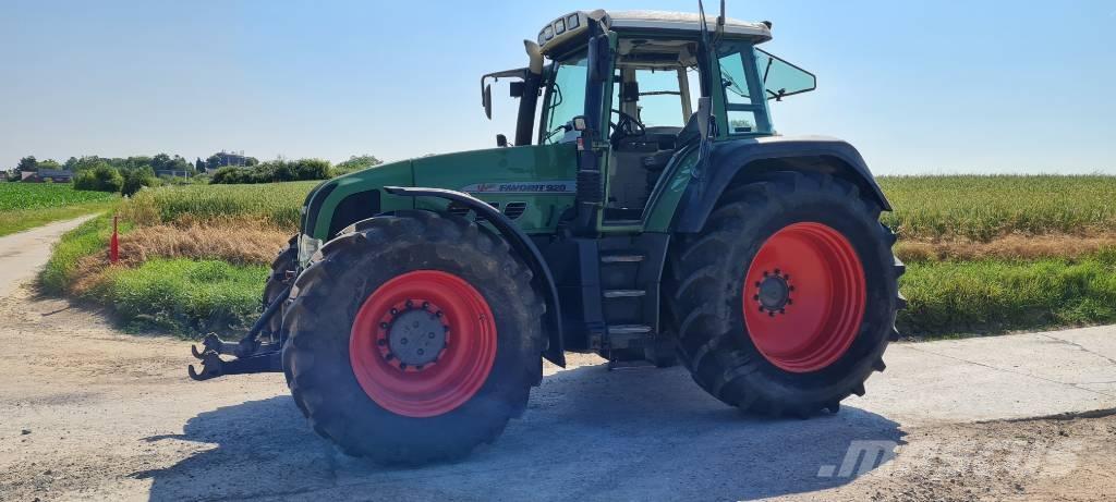 Fendt 920 Vario Трактори