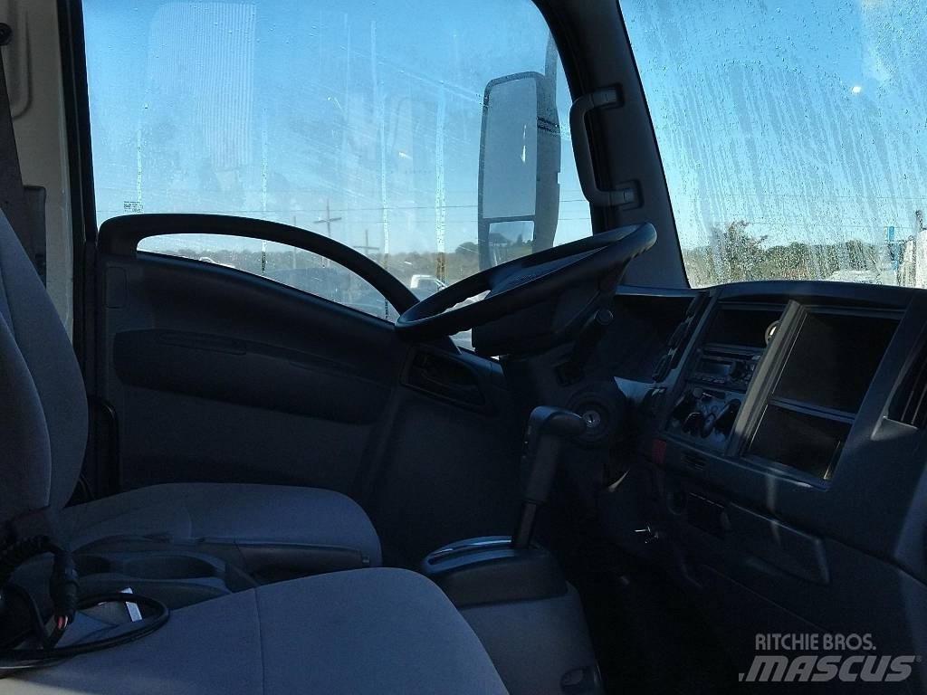 Isuzu NRR Самосвал