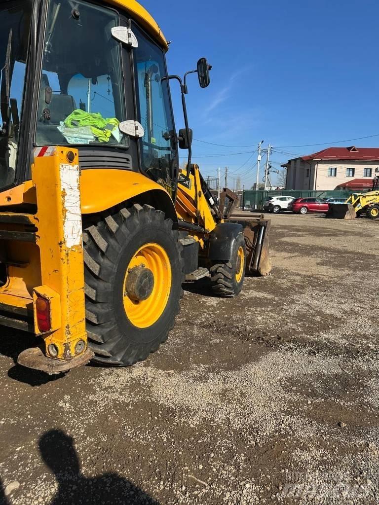 JCB 3 CX Товарач със заден ексватор