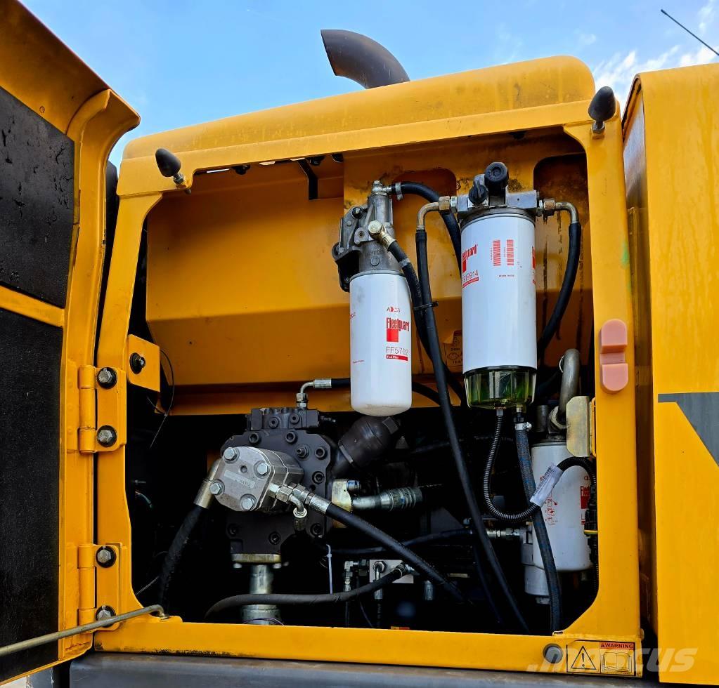 Volvo EW 140 C Колесни екскаватори