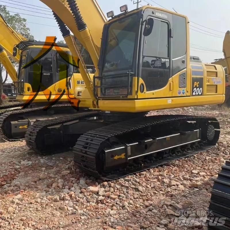 Komatsu PC 200 Верижен екскаватор