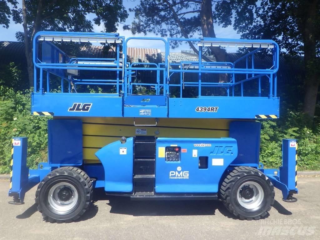 JLG 4394RT Ножични работни платформи