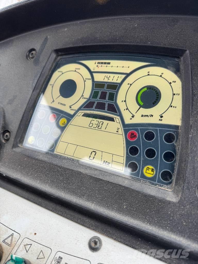 Bomag BW 174 A P Двойни барабанни ролки
