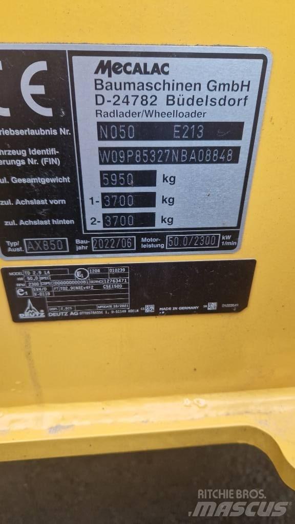 Mecalac AX 850 Колесни товарачи