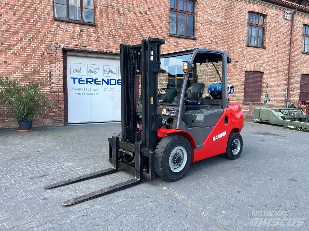 Manitou MI 40 G Камиони с АГУ