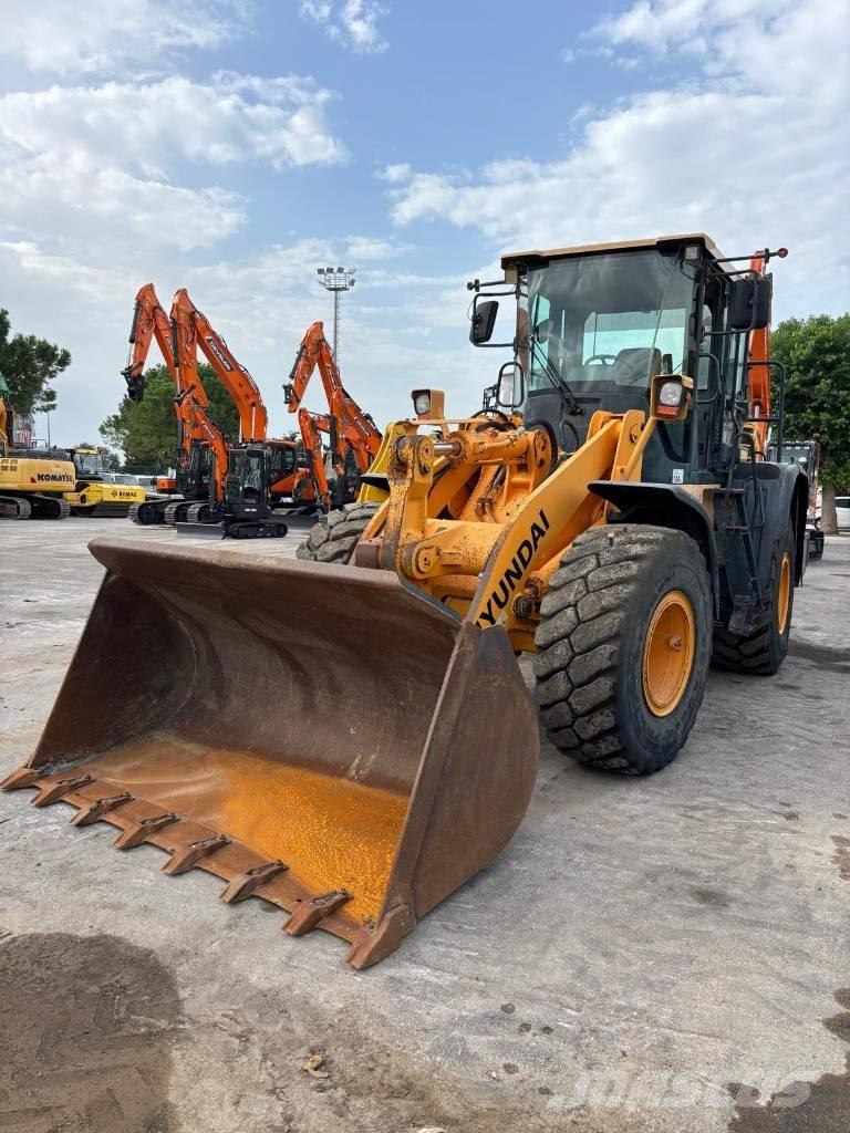 Hyundai HL 757-9 A Колесни товарачи