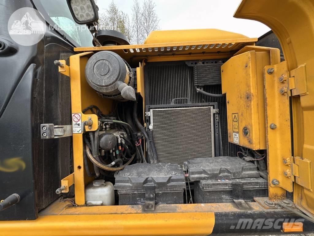 JCB JS 145 W Колесни екскаватори