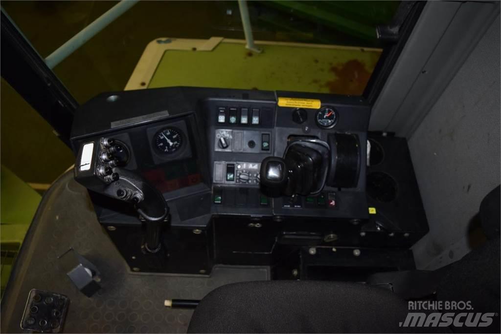 CLAAS Jaguar 820 Самоходни фуражири