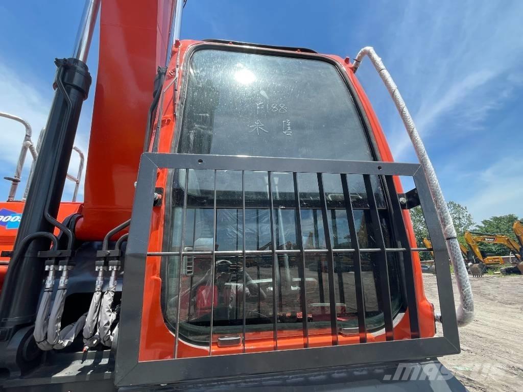 Doosan DX 300 Верижен екскаватор
