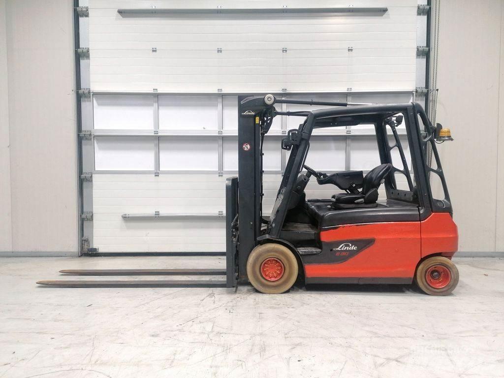 Linde E30L-01 Електрически вилични кари-повдигачи