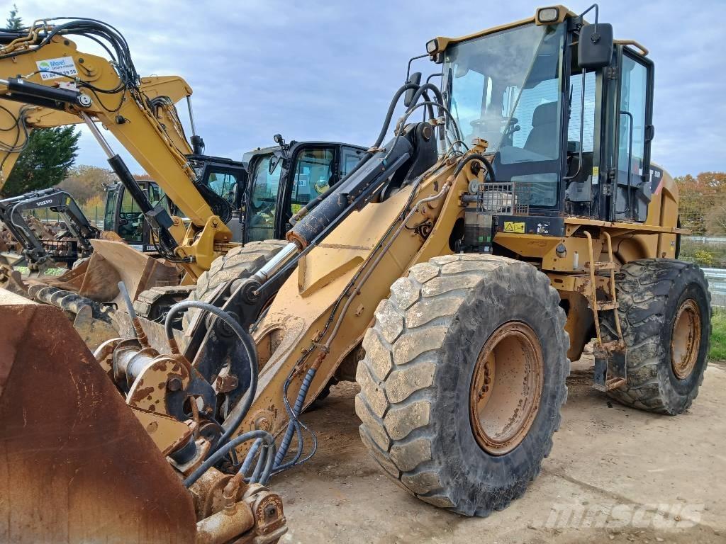 CAT 930 H Колесни товарачи