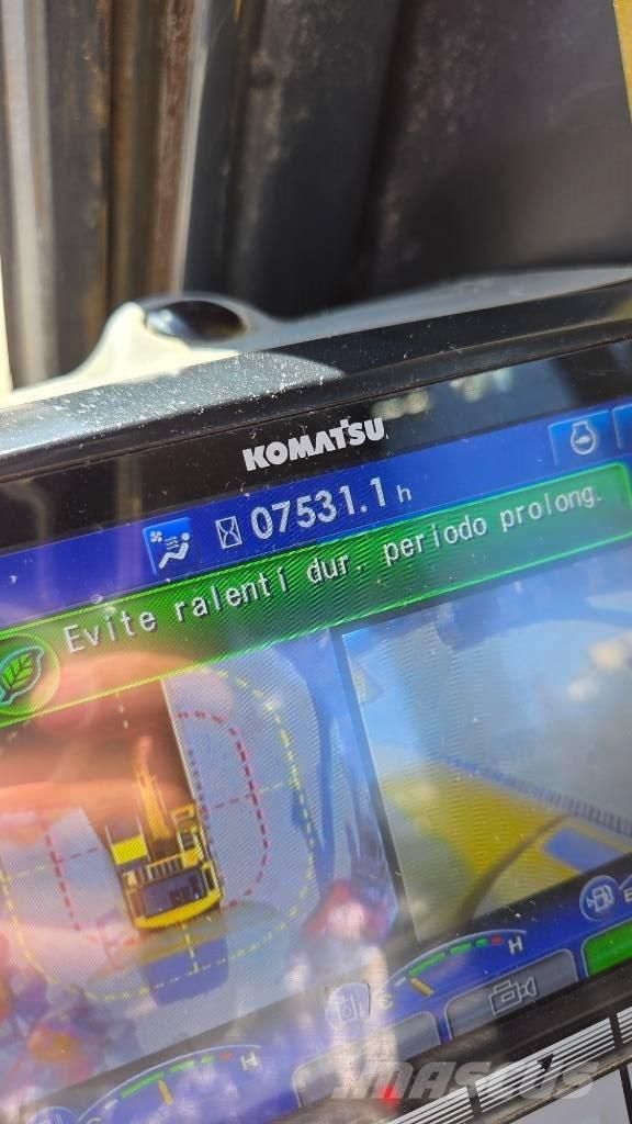 Komatsu PC 210 LC-11 Верижен екскаватор