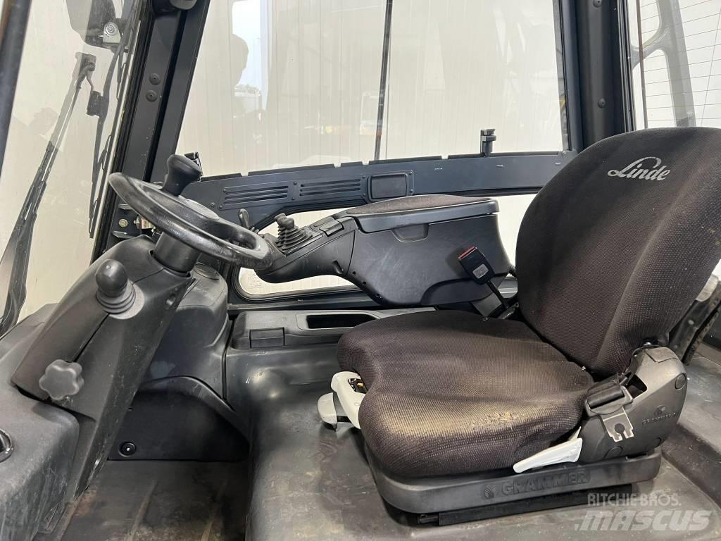 Linde E25L-01 Електрически вилични кари-повдигачи