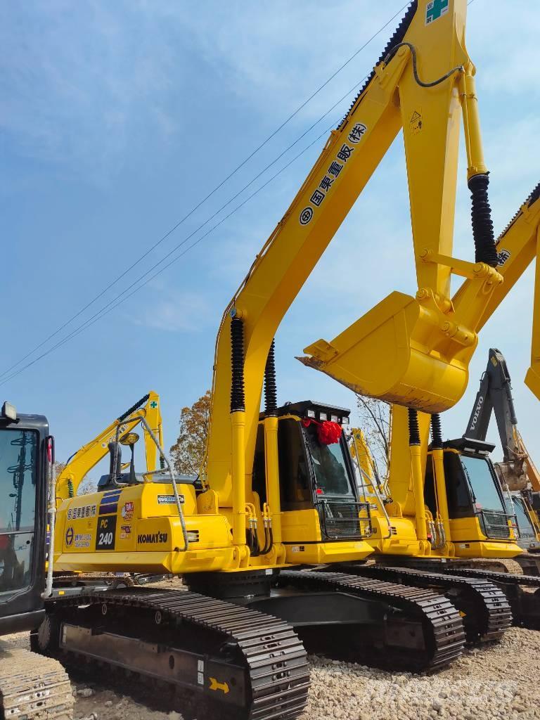 Komatsu PC 240 LC Верижен екскаватор