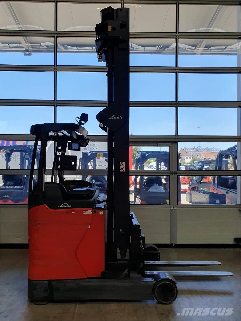 Linde R16HD Ретрак/ Високоповдигач с изместване на вилката напред