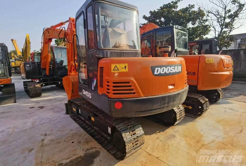 Doosan DH55 Верижен екскаватор