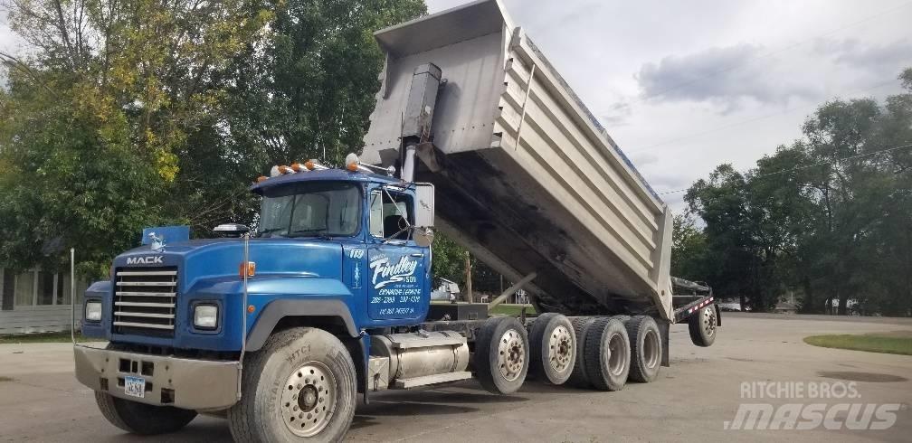 Mack RD 688 S Самосвал