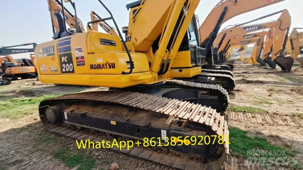 Komatsu PC 200-8 Средни екскаватори 7т - 12т