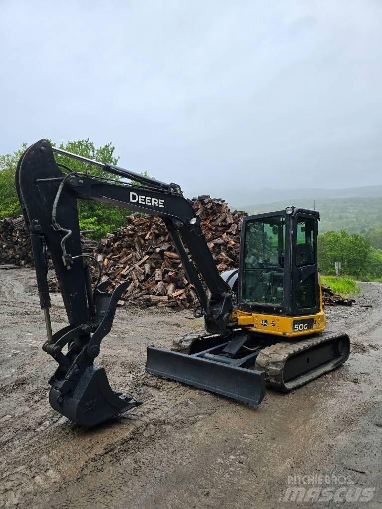 DEERE 50G Мини екскаватори < 7 т