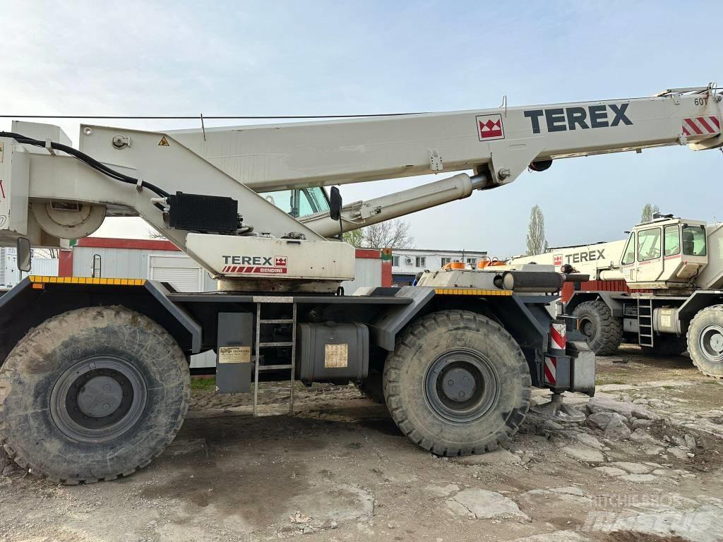 Terex A 600 Кранове за тежък терен