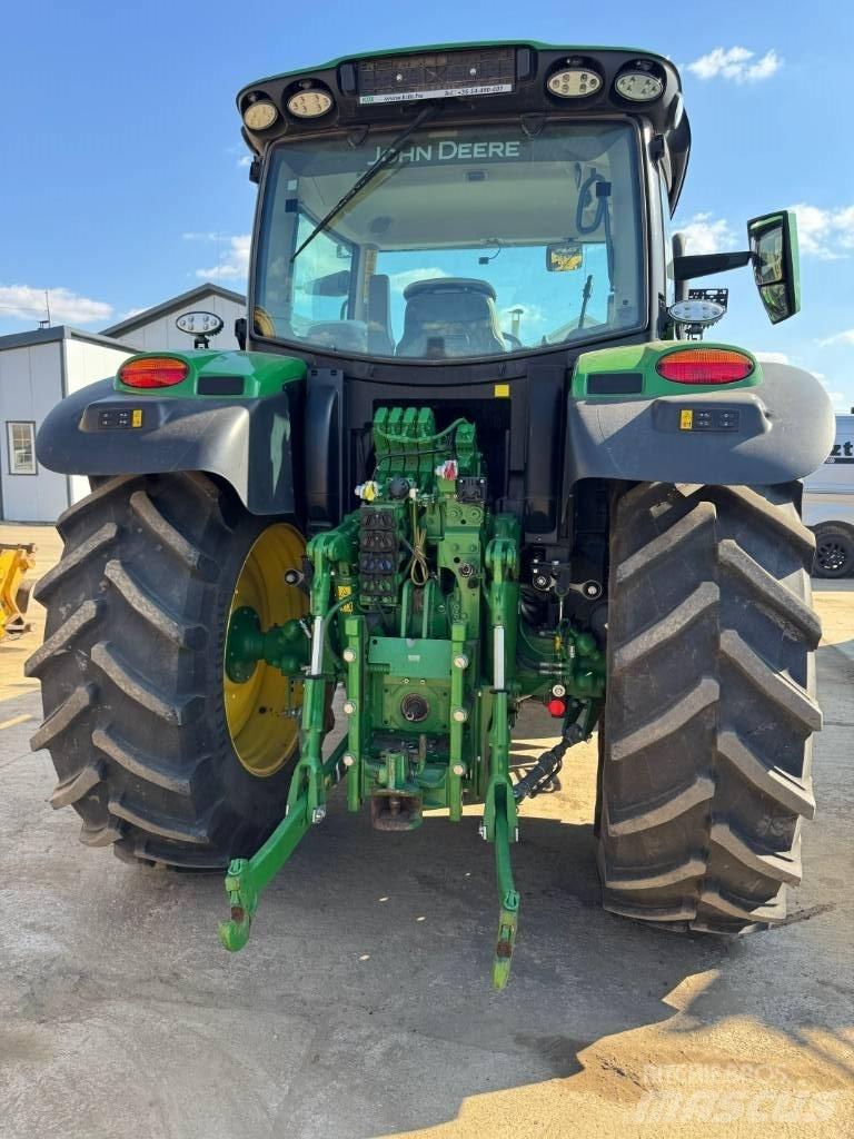  Jhon Deere 6R110 Трактори