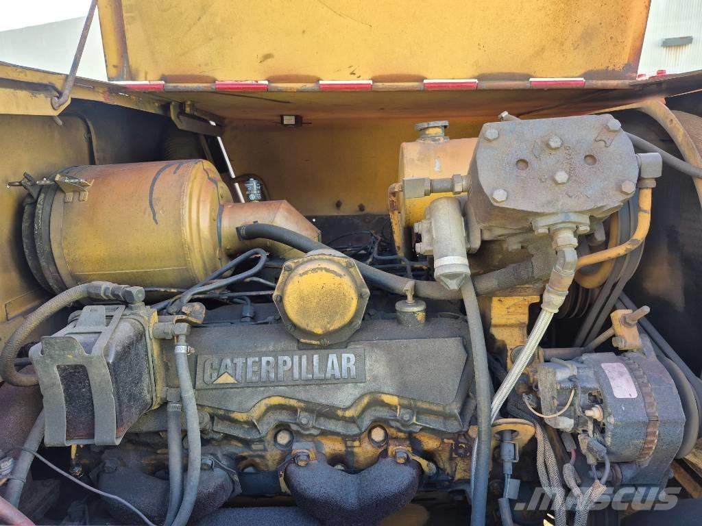 CAT V 330 B Вилични кари-повдигачи - други