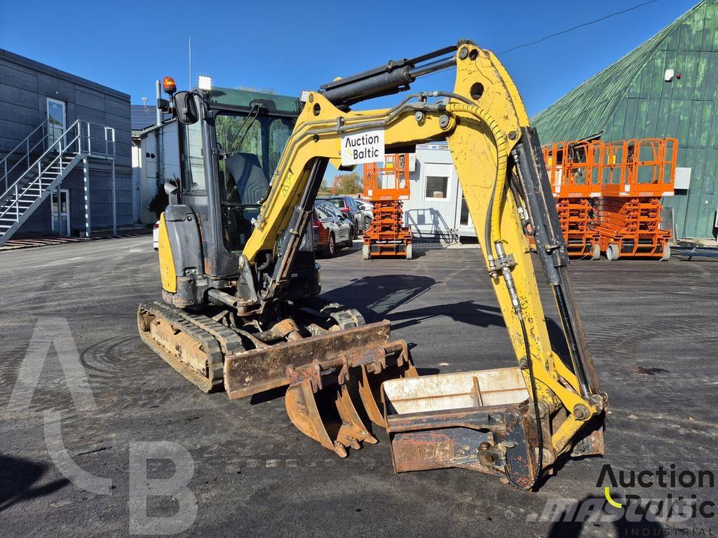 Yanmar Vio 33 U Мини екскаватори < 7 т