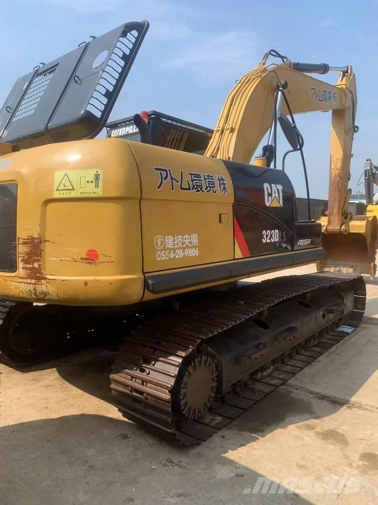 CAT 323 D L Верижен екскаватор