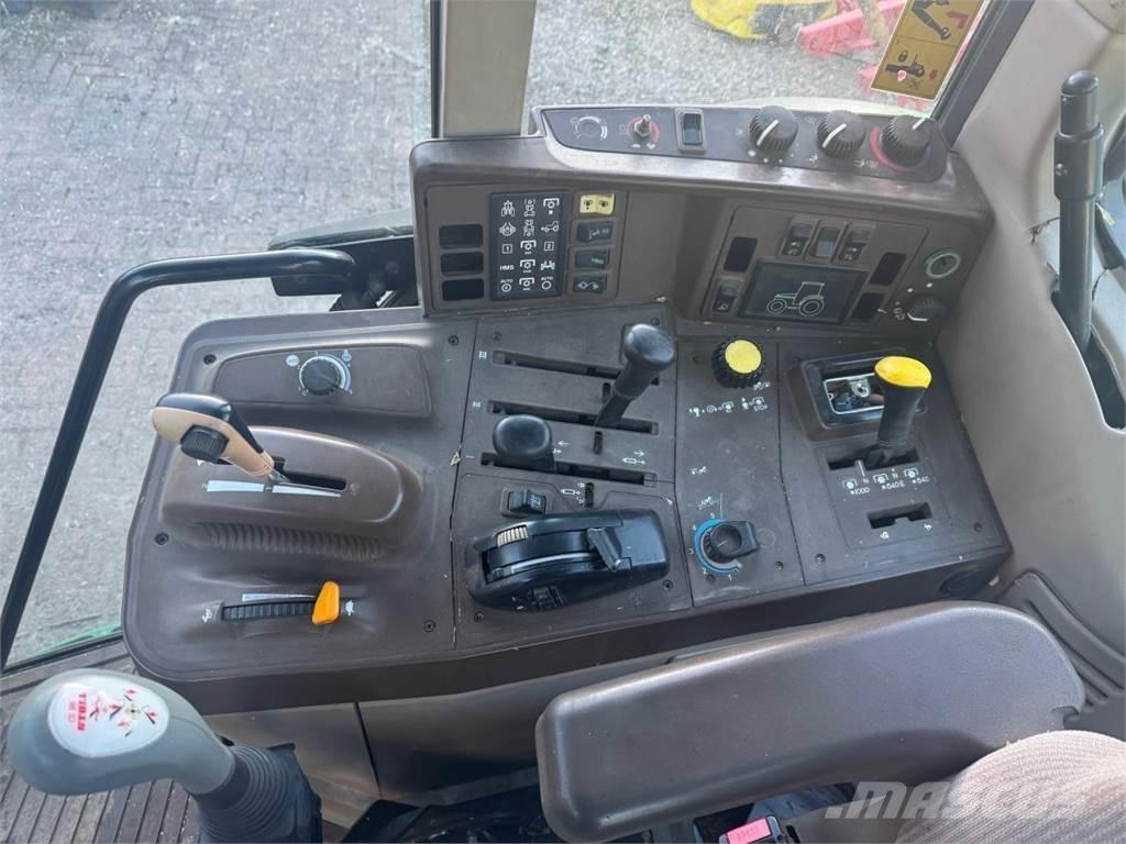 John Deere 6920 Трактори