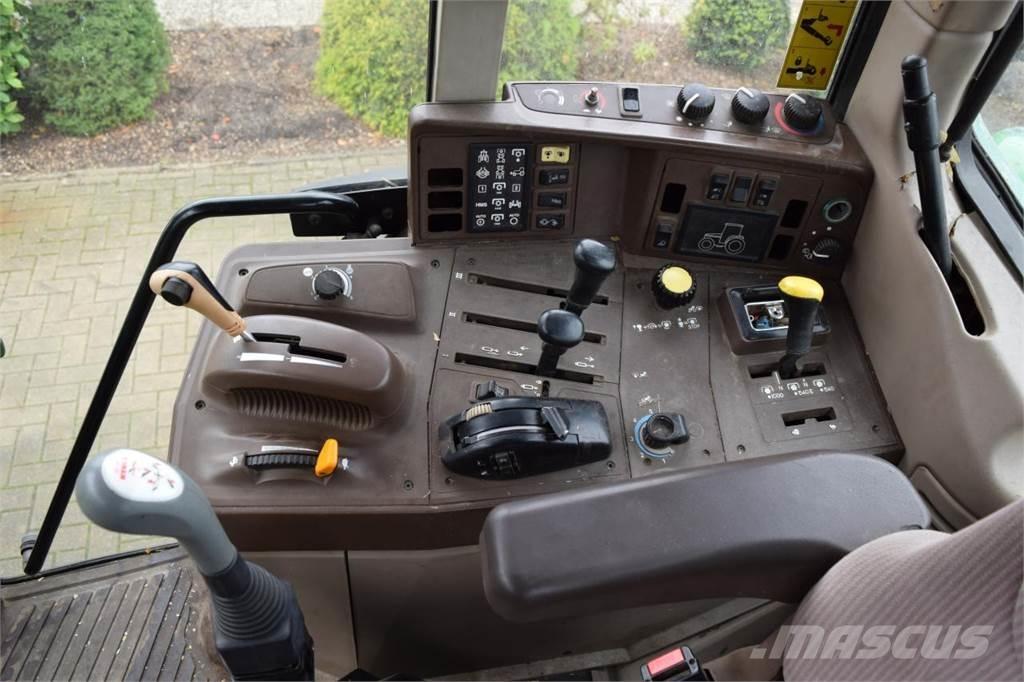 John Deere 6920 Трактори