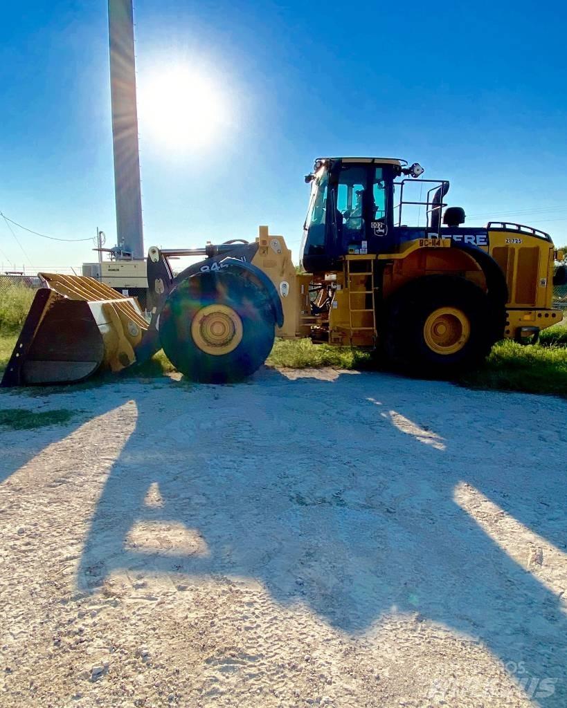 John Deere 844 K Колесни товарачи