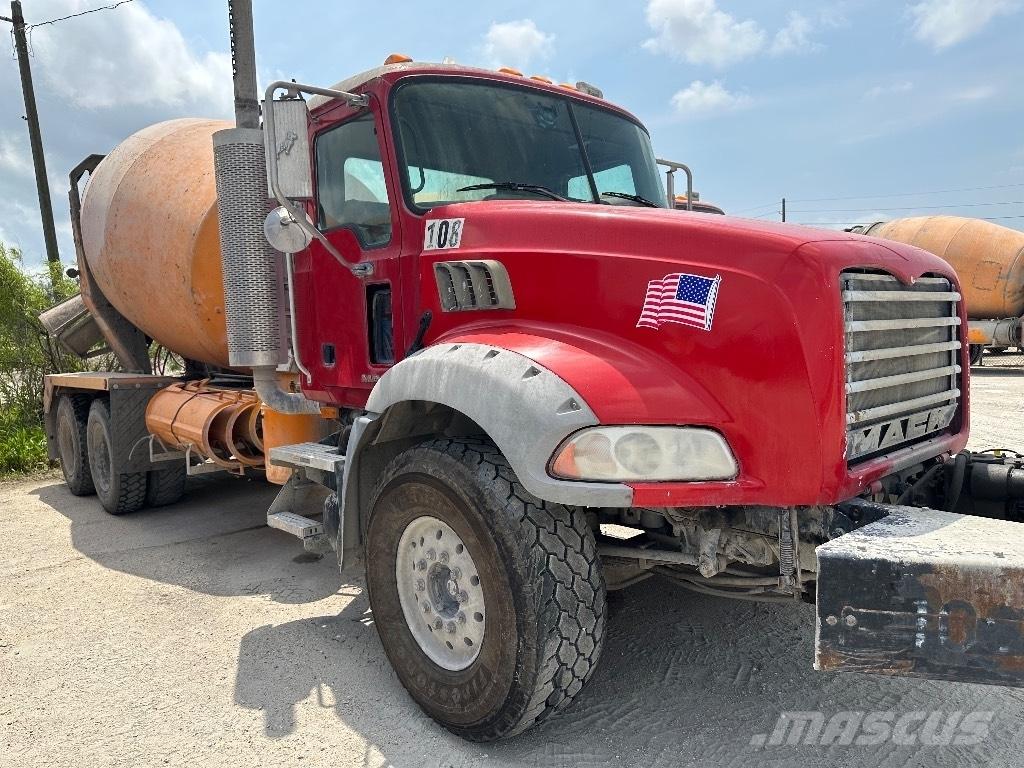 Mack Granite GU 813 Други