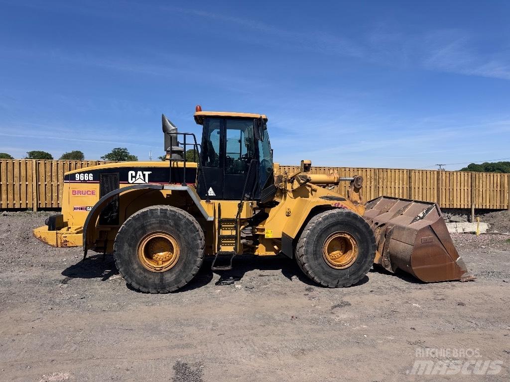 CAT 966 G Колесни товарачи