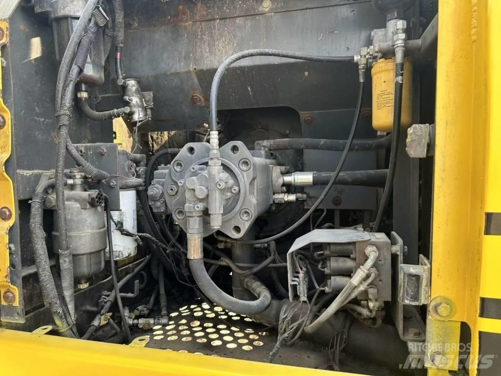 Sumitomo SH200-5 Верижен екскаватор
