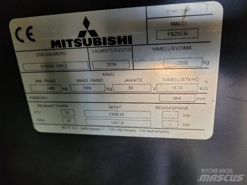 Mitsubishi FB 25 CN Електрически вилични кари-повдигачи