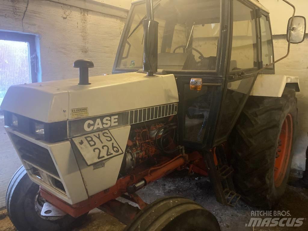 CASE 1390 Трактори