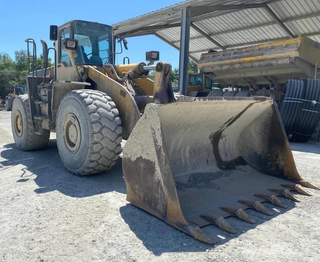 Komatsu WA 470-3 Колесни товарачи