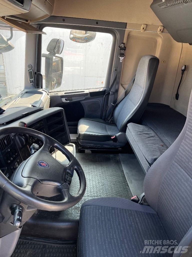 Scania CR19 Кабини