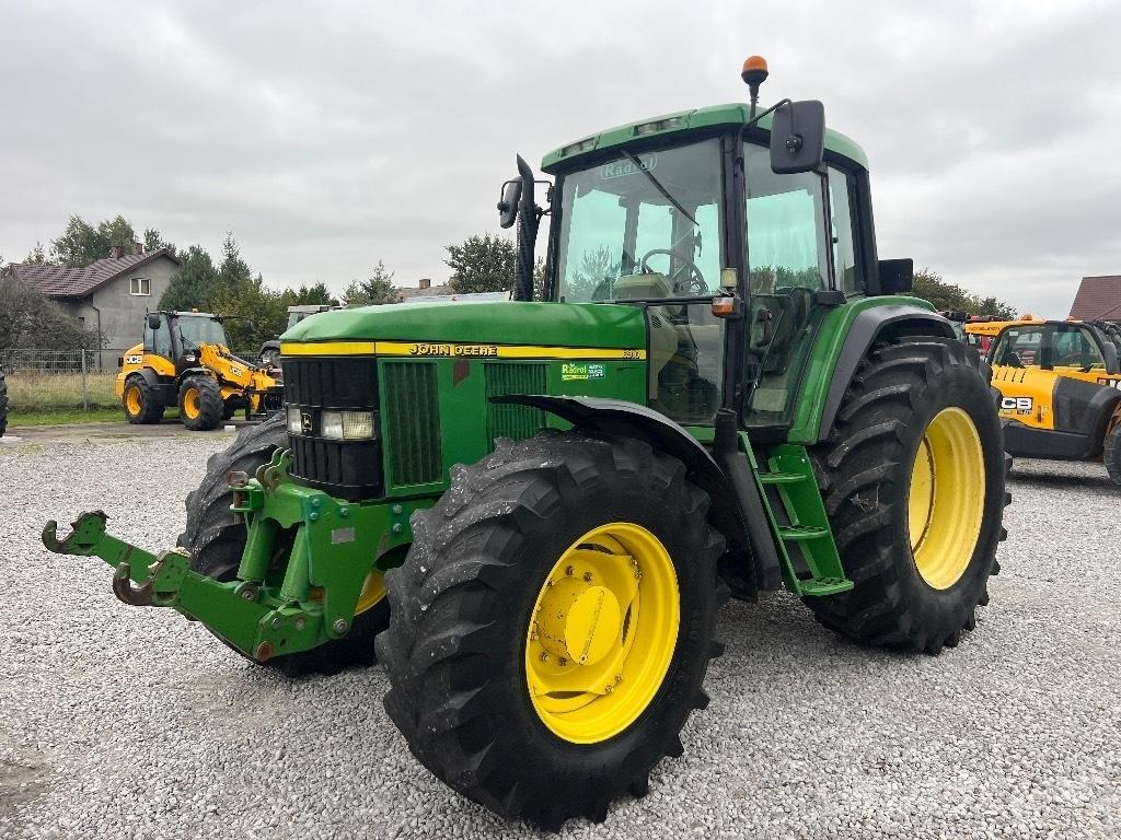 John Deere 6910 Трактори