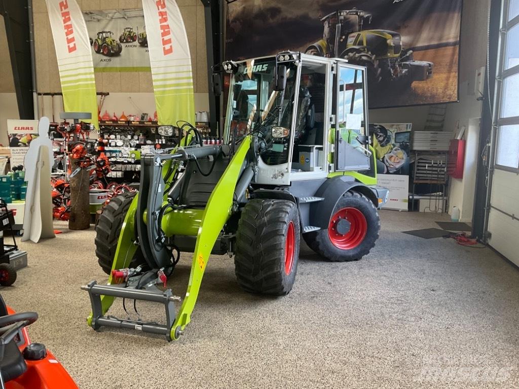 CLAAS Torion 644 Колесни товарачи
