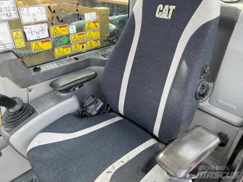 CAT 316FL Верижни булдозери

