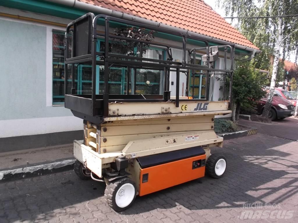 JLG 2646E      V-2288 Вертикални мачтови повдигачи
