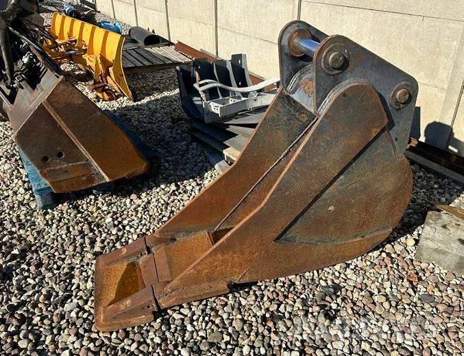 Komatsu PW 160-7E0 Товарачи със заден ескаватор