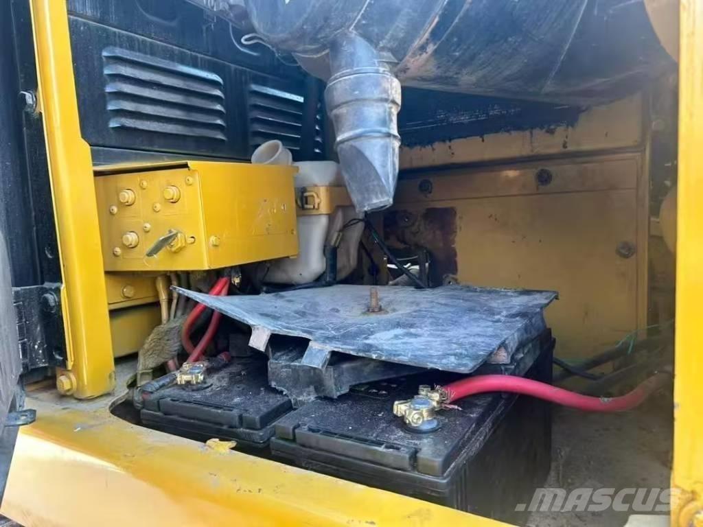 CAT 330D2L Верижен екскаватор